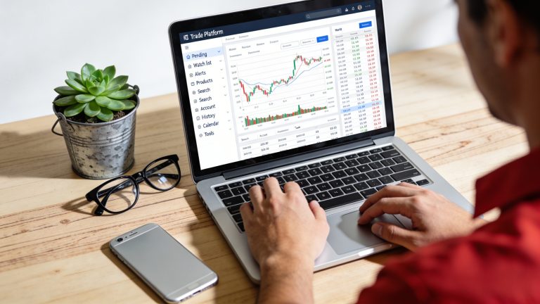 Indian Markets Face Volatility Amid Global Tensions, F&O Expiry Nears
